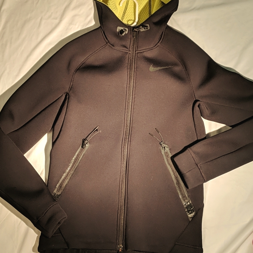 Nike THERMA-FIT ZIP-UP W/HOOD JACKET